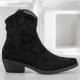 IDEAL SHOES дамски боти с нисък ток IDEAL SHOES дамски боти с нисък ток